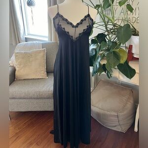 Beautiful Vintage Slip/Night Gown